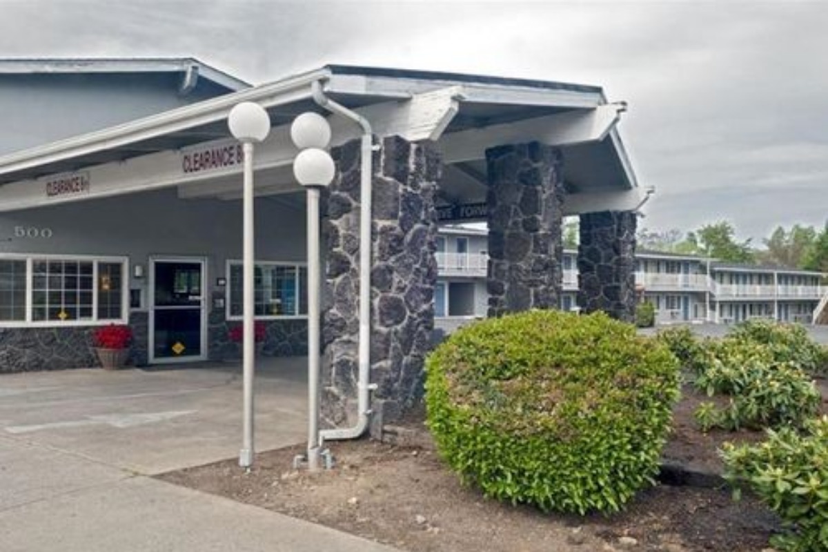 Rogue Valley Inn, hotel, places to stay