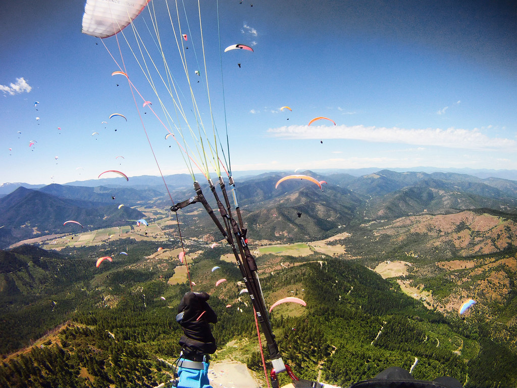 Woodrat Mountain, paragliding, paraglider, parachute, things to do, sports ground, extreme sports, ruch, oregon, adventure, escape
