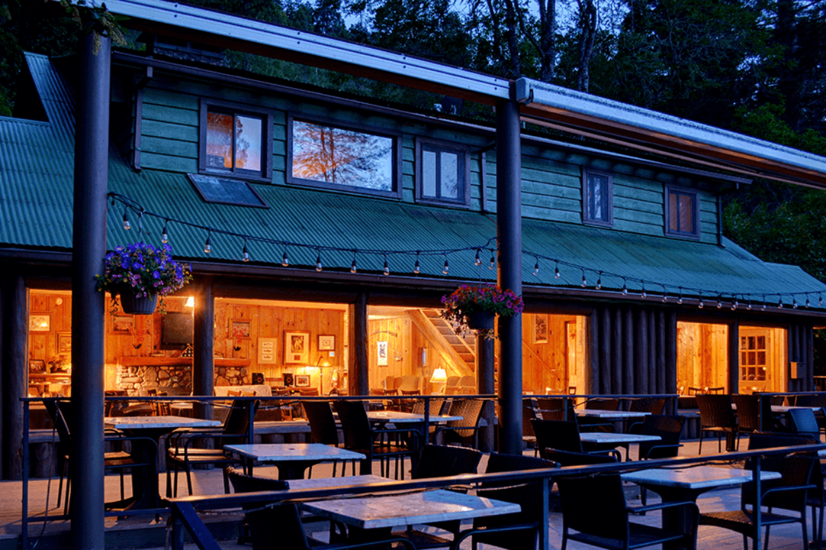 Morrisons Rogue River Lodge, lodging, places to stay, things to do, rogue river, hotel, 