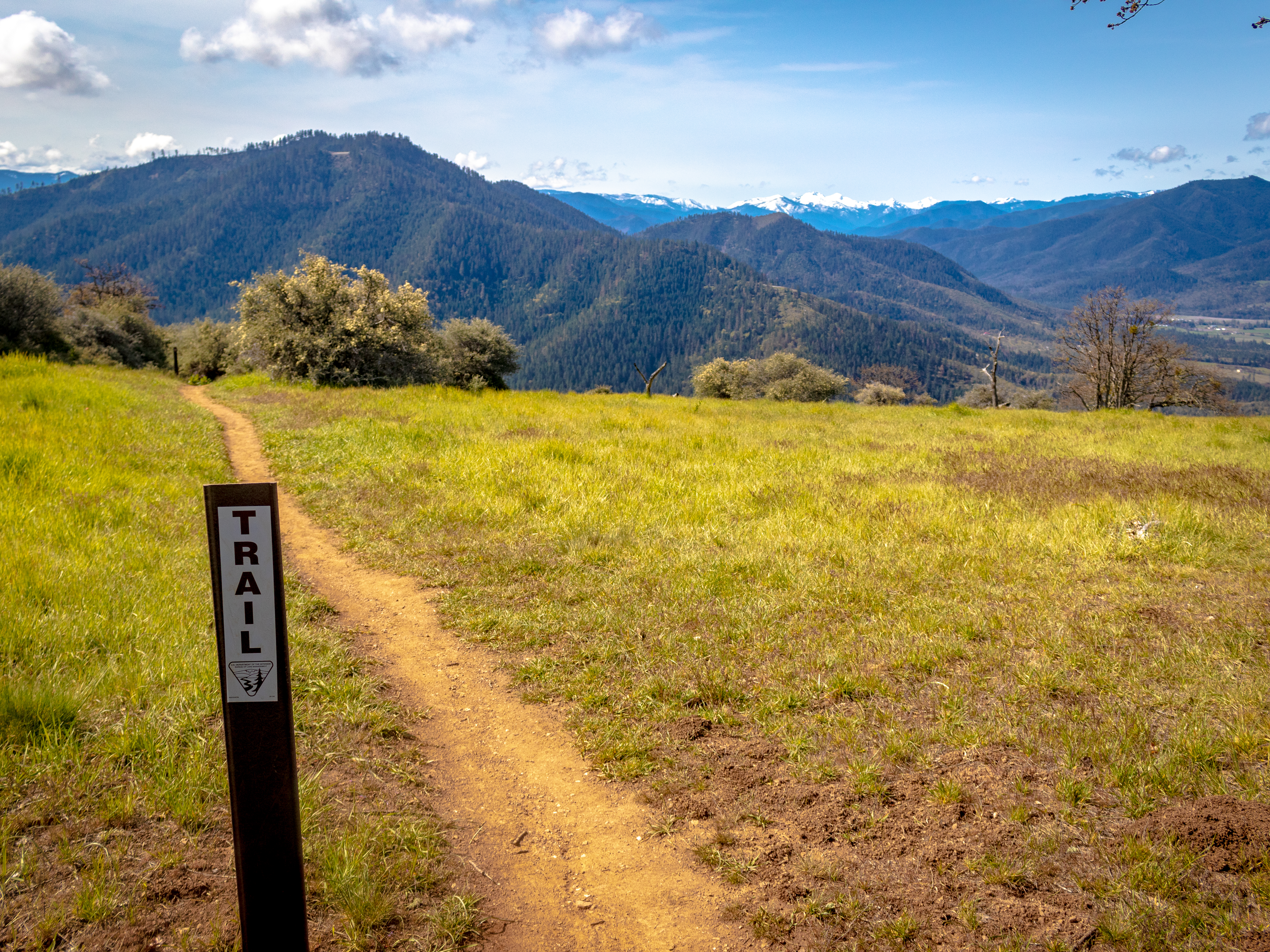 East Applegate Ridge Trail, EART, things to do, hiking, hikes, trails, favorite locations, outdoor adventure, Medford