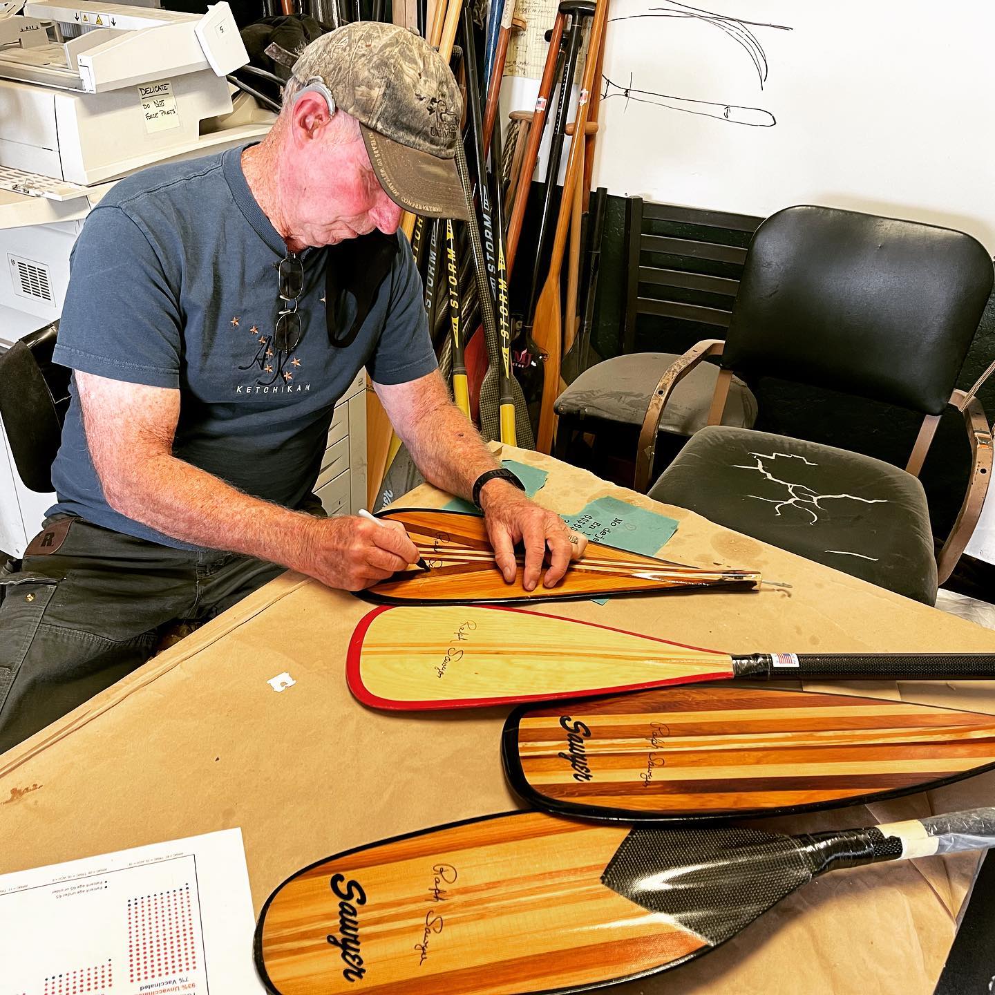 Sawyer Paddles & Oars, Oregon rivers, wild and scenic rogue river, things to do in medford, outdoor adventure, lakes, explore, river adventures, best oars in the world