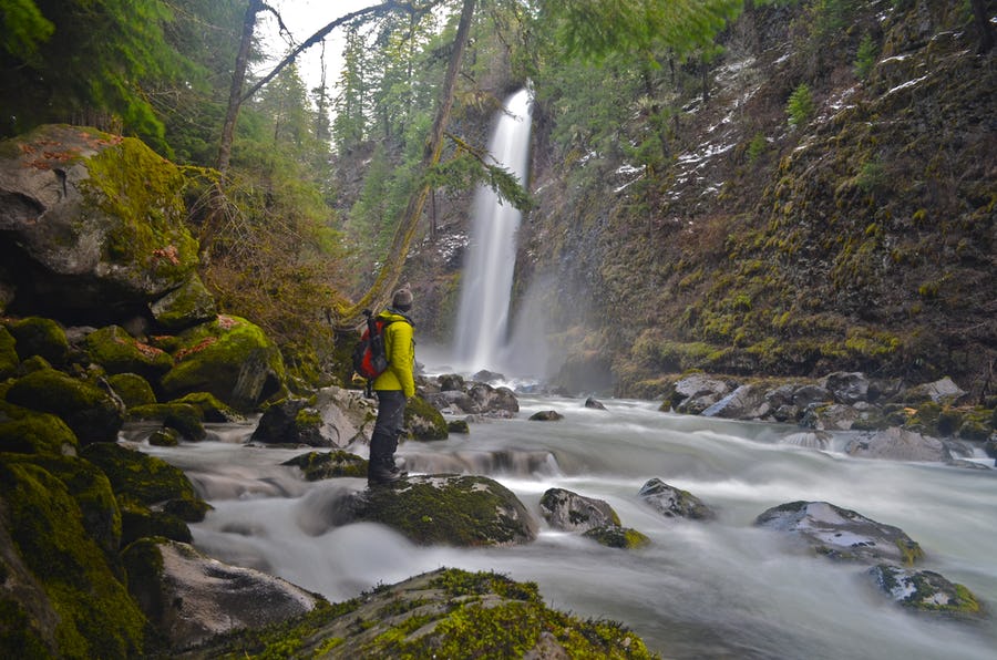 Barr Creek Falls in Prospect Oregon, waterfalls, hike, bike, hiking and biking in medford, adventure