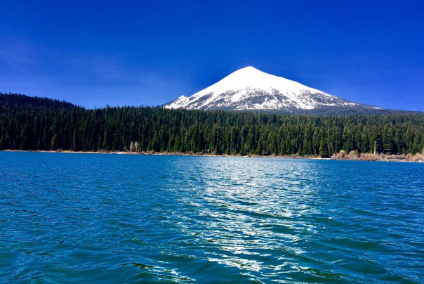 fish lake with Mt. McLoughlin in the background, lakes, fishing, swimming, things to do, outdoor adventure