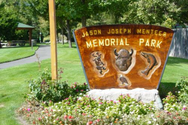 Menteer Memorial Park in Central Point Oregon, parks, outdoor adventure, family fun, things to do